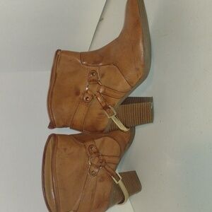 Quinn “Dakota” western moto ankle bootie size 8.5